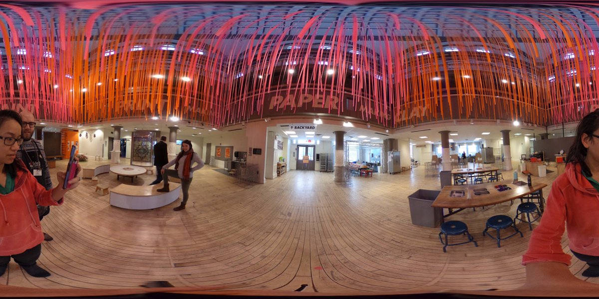 SocialVRLab's tweet photo. We love starting a snowy day @PghKids ! https://t.co/tfZLtxDBLp