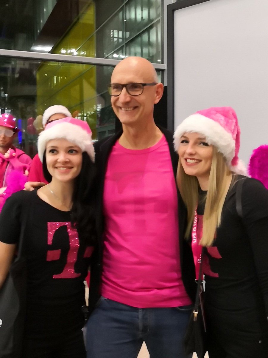 gaida_peter's tweet photo. #telekomwall #magentaverbindet https://t.co/yrmAwzjiTv
