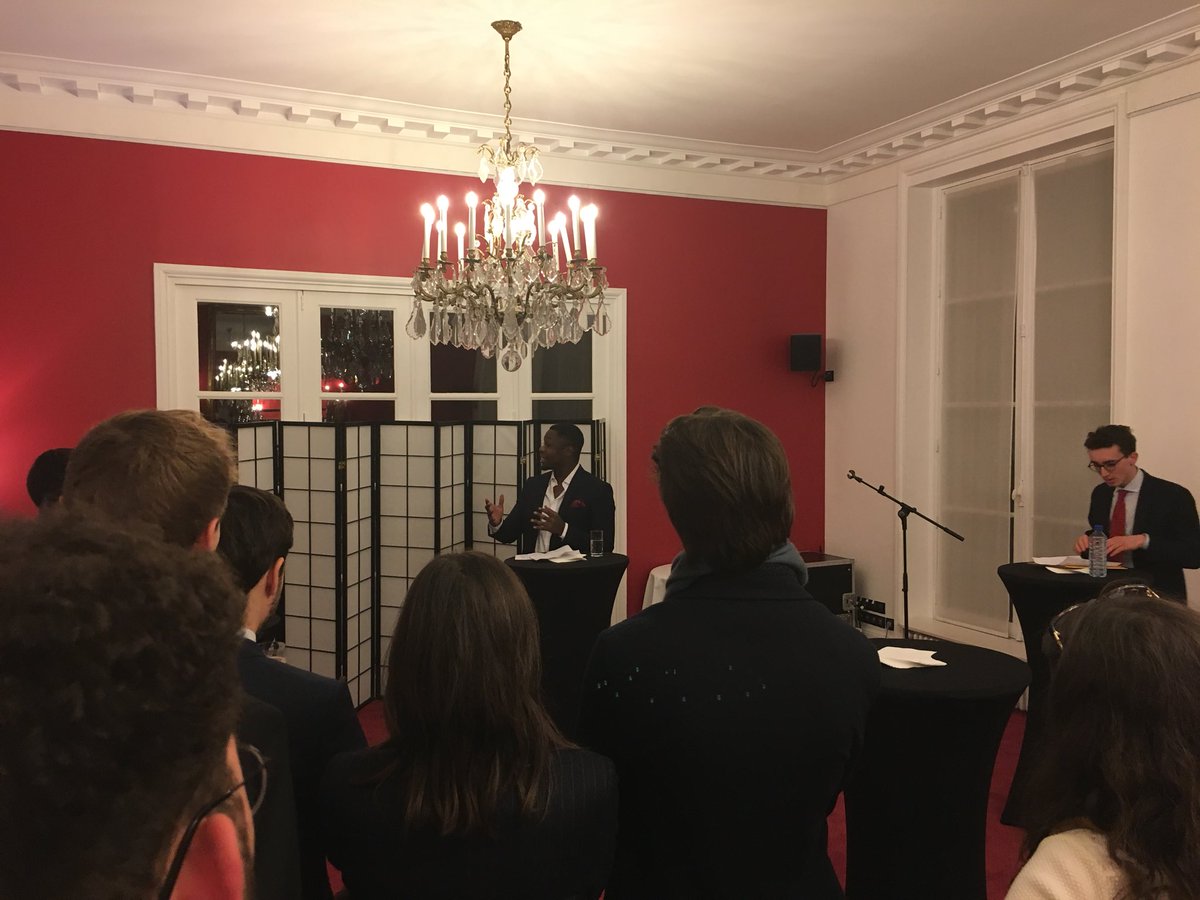 Laurianne Rossi (@lauriannerossi) on Twitter photo Très heureuse d’accueillir ce soir la <a href="/FFDebat/">Fédération Francophone de Débat</a> à la #Questure pour des échanges entre jeunes #orateurs et #parlementaires dans ce lieu unique de l’#éloquence qu’est l’<a href="/AssembleeNat/">Assemblée nationale</a> Très heureuse d’accueillir ce soir la <a href="/FFDebat/">Fédération Francophone de Débat</a> à la #Questure pour des échanges entre jeunes #orateurs et #parlementaires dans ce lieu unique de l’#éloquence qu’est l’<a href="/AssembleeNat/">Assemblée nationale</a>
