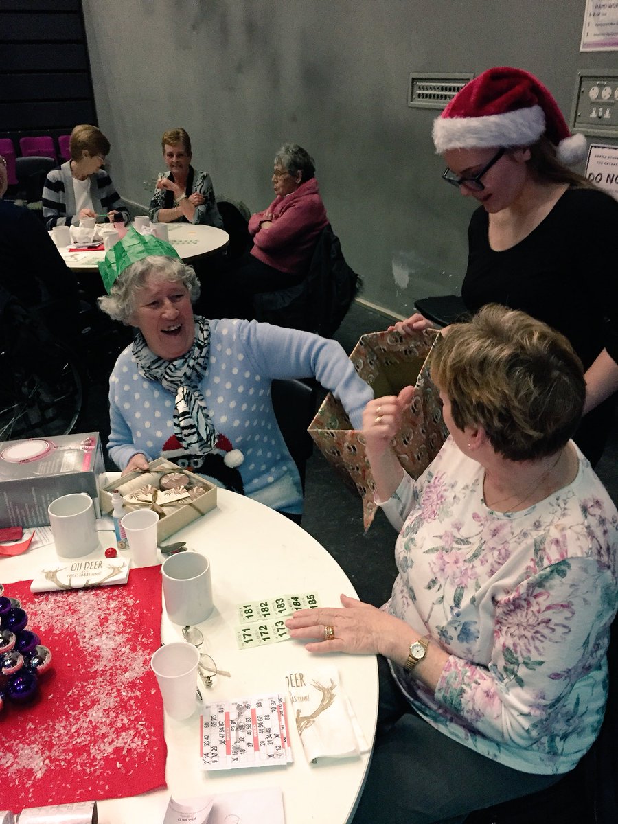 GateacreSchool's tweet photo. Well done to our amazing @gateacrebizness students for hosting a wonderful #Christmas dinner for our local community. Congratulations on a fantastic event! #communityatchristmas #TeamGateacre #Gateacrebiz @KellyKelly908 @BelleValeLabour @EducateMag https://t.co/aMej2oldx8