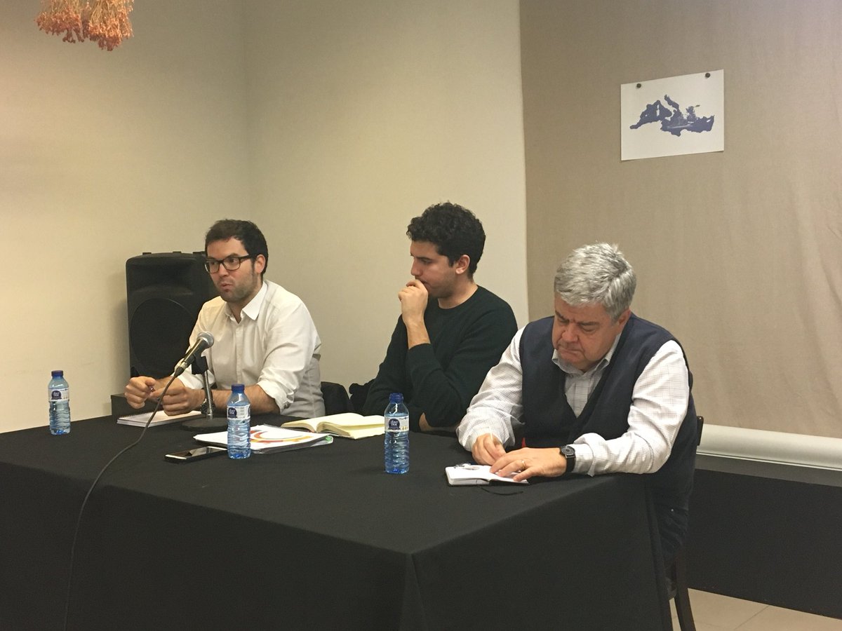 MenorcaDebat's tweet photo. Comença l’anàlisi política amb Guillem López i @rosellojoan, rumb al 21-D https://t.co/MLBtgdBj5O