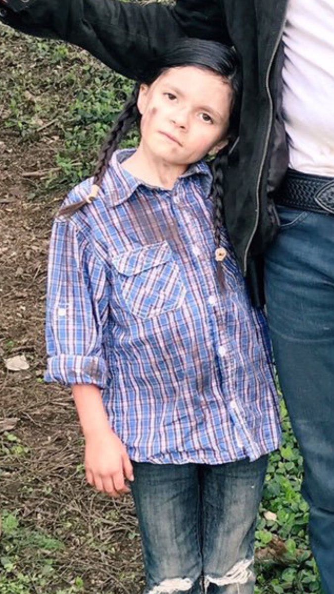 I don't understand why Judith is blonde. Kaylee here looks like she could literally be bernthal and Callies kid. Lol #twdjudith #twd