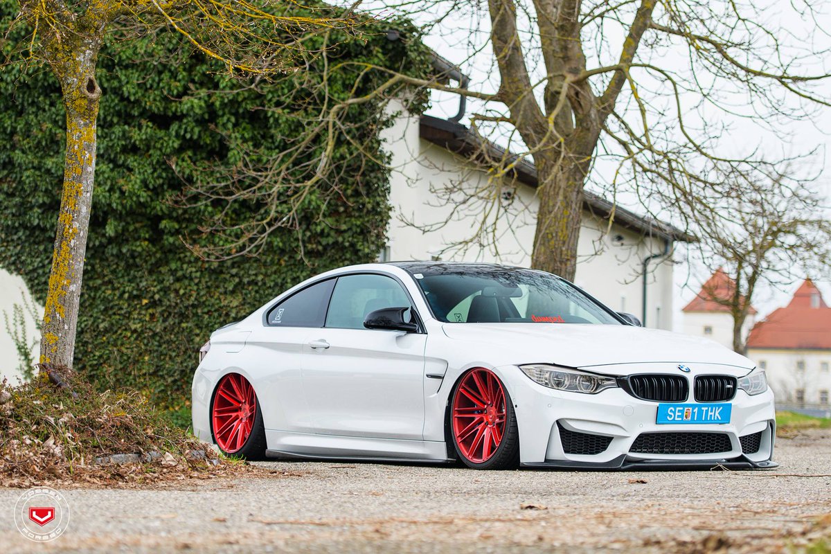 Mkhasgame3's tweet photo. Thinking of selling the car https://t.co/n3m39DtYC8
