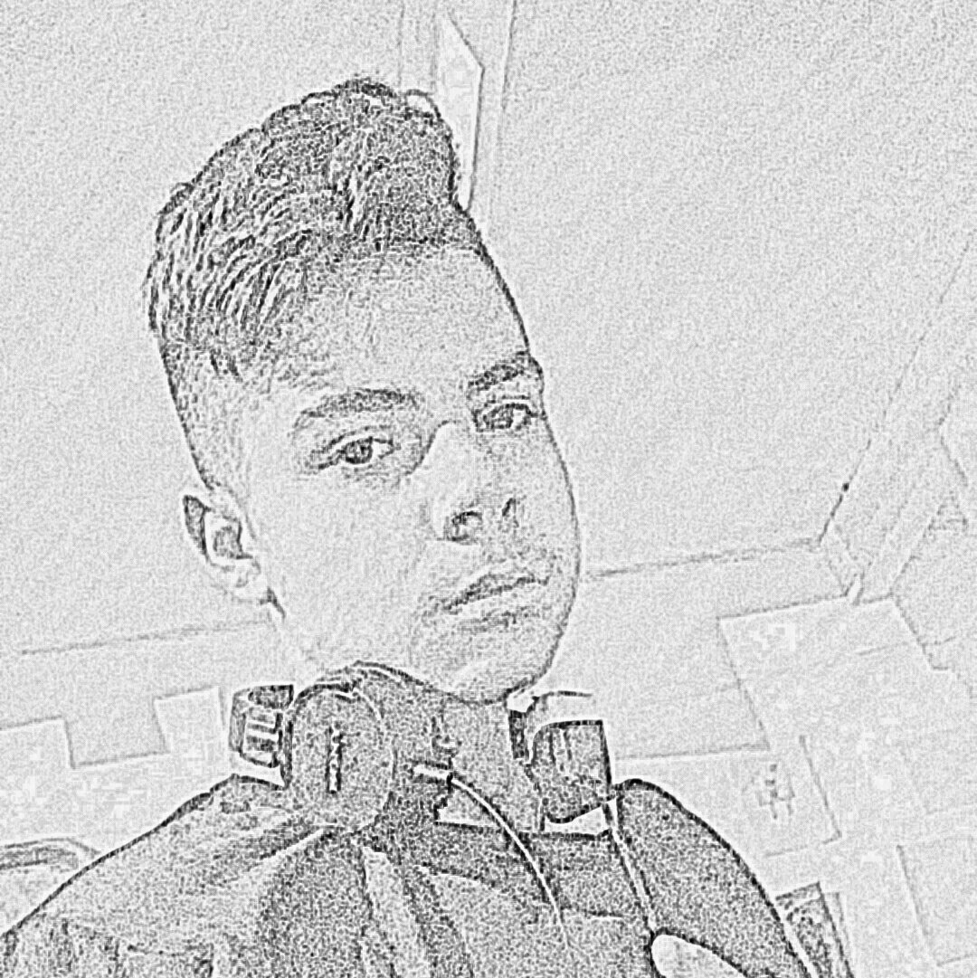 Maxees5's tweet photo. #NewProfilePic https://t.co/DtVIfVJylJ