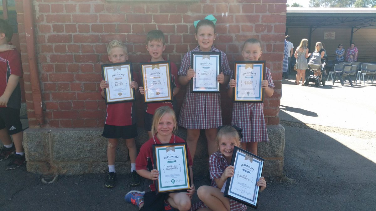 Epsom Grade 1/2P tweet media