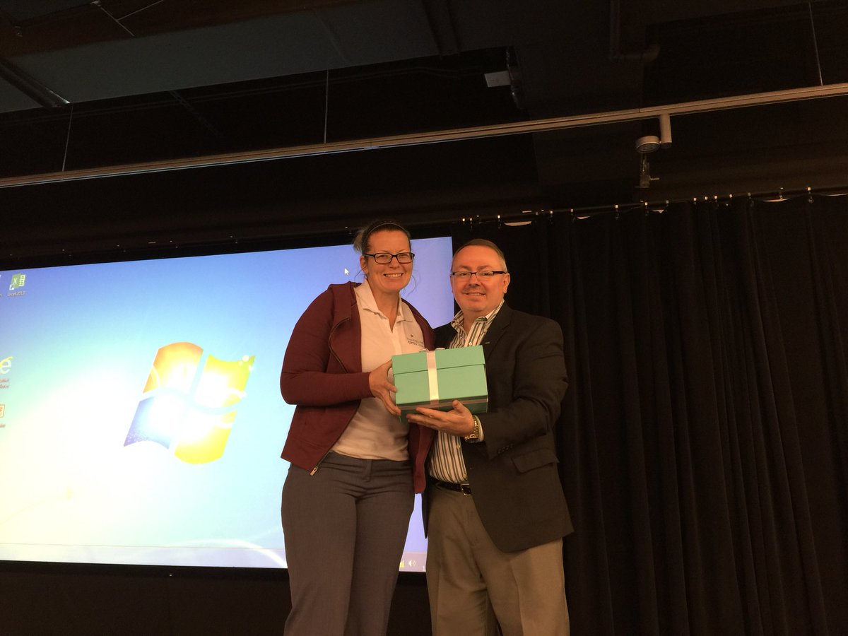 grillinwt's tweet image. Honored today to recognize @gtgirlee at the Pikes Peak I Day for her contributions to the CPCU Society at the local and national level! #cpcu17