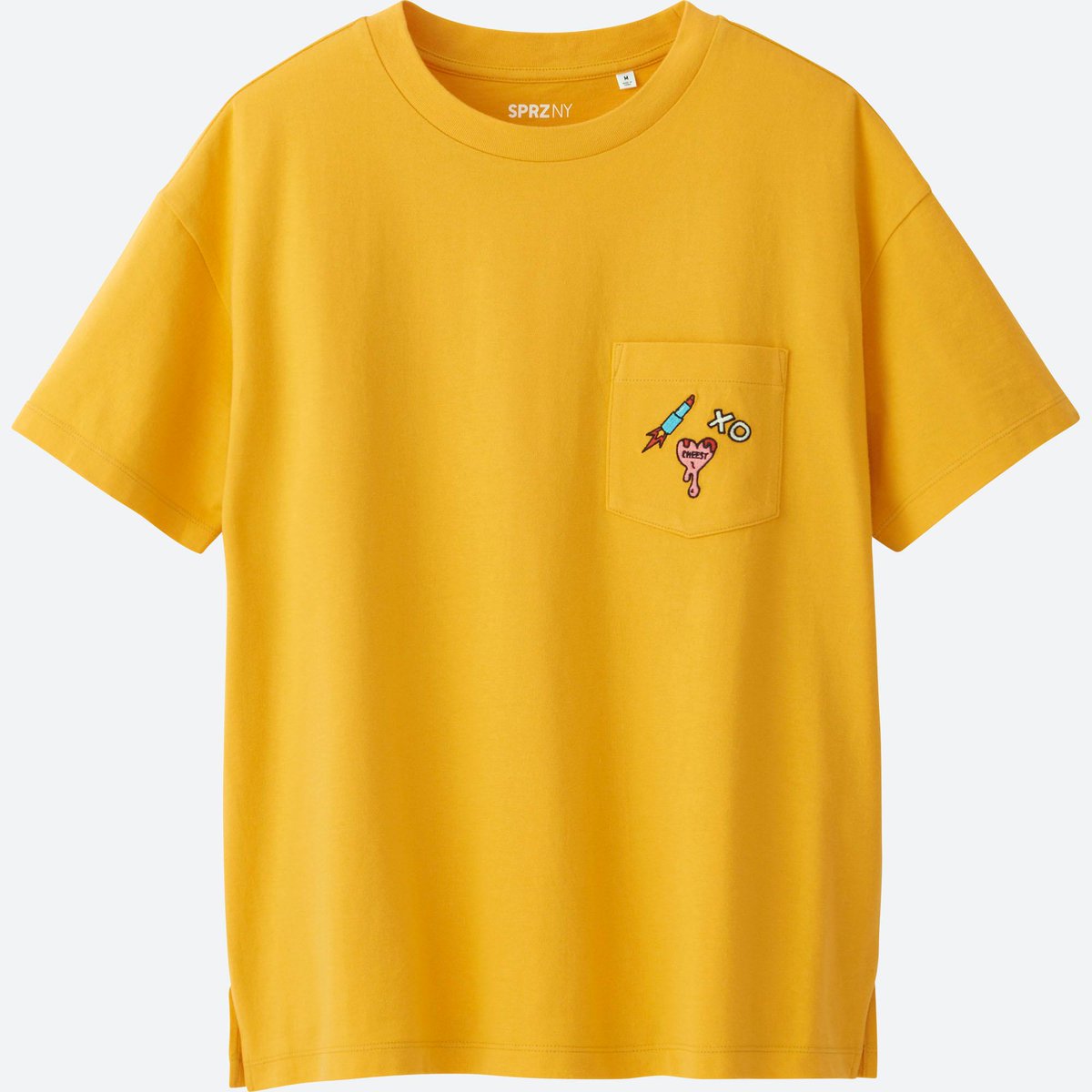 UniqloUSA's tweet photo. Our #UTxTimothyGoodman Collection is available online and in stores now! Pick up tees, hoodies, and tote bags for everyone on your gift list. https://t.co/5CcFXunn54 https://t.co/uDGrYyDfwh