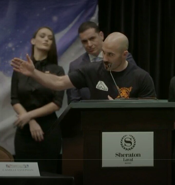 CelticRebelArmy's tweet photo. #FINALPRESSCONFERENCE #OSULLIVANvDOUGLAS #SATURDAYNIGHT #LIVEONBTsportsanBOXNATION #TEAMSPIKE #WARSPIKE https://t.co/GVTt96raJW