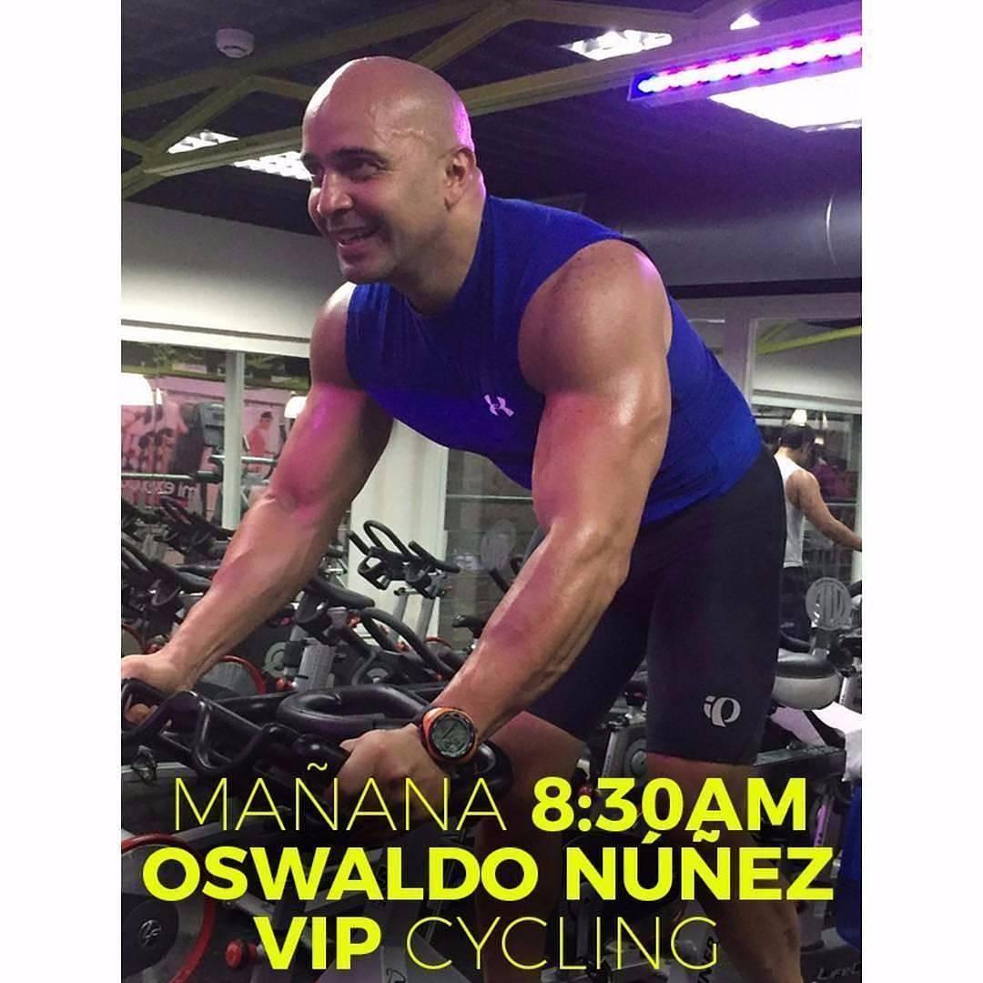 Viernes para entrenar y quemar muchas calorías junto a Oswaldo Nuñez <a href="/oswaldon07/">Oswaldo Nunez</a> y su clase de <a href="/VipCycling/">VIPCycling</a>.