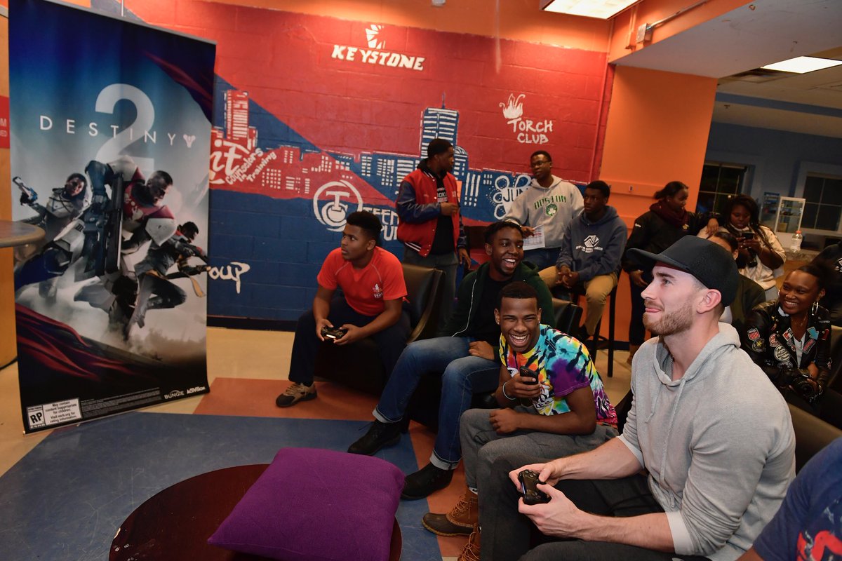 Had a great time playing #Destiny2 with the Boys and Girls Clubs of Boston yesterday. Thanks to my fellow Guardians in the Boston area for coming out. Let's do it again soon? #Destiny2Partner