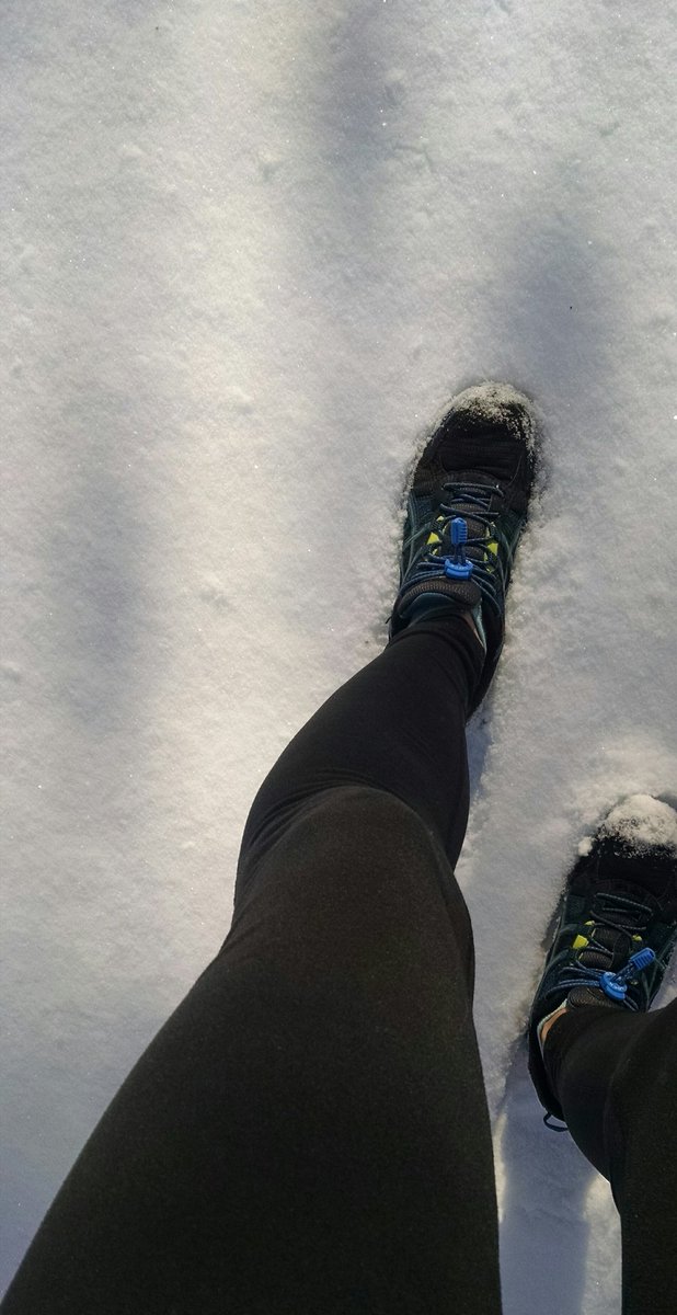 AprilLionberger's tweet photo. The ins and outs of triathlon training. Bike trainer and hill repeats today. #trimom #runshine #whenismyrestday #keeptraining https://t.co/4UDUPGfit4