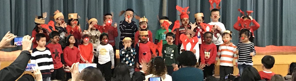 MacklinPS_TDSB's tweet photo. #MacklinMagic kdg winter concert https://t.co/tuLlQct42M