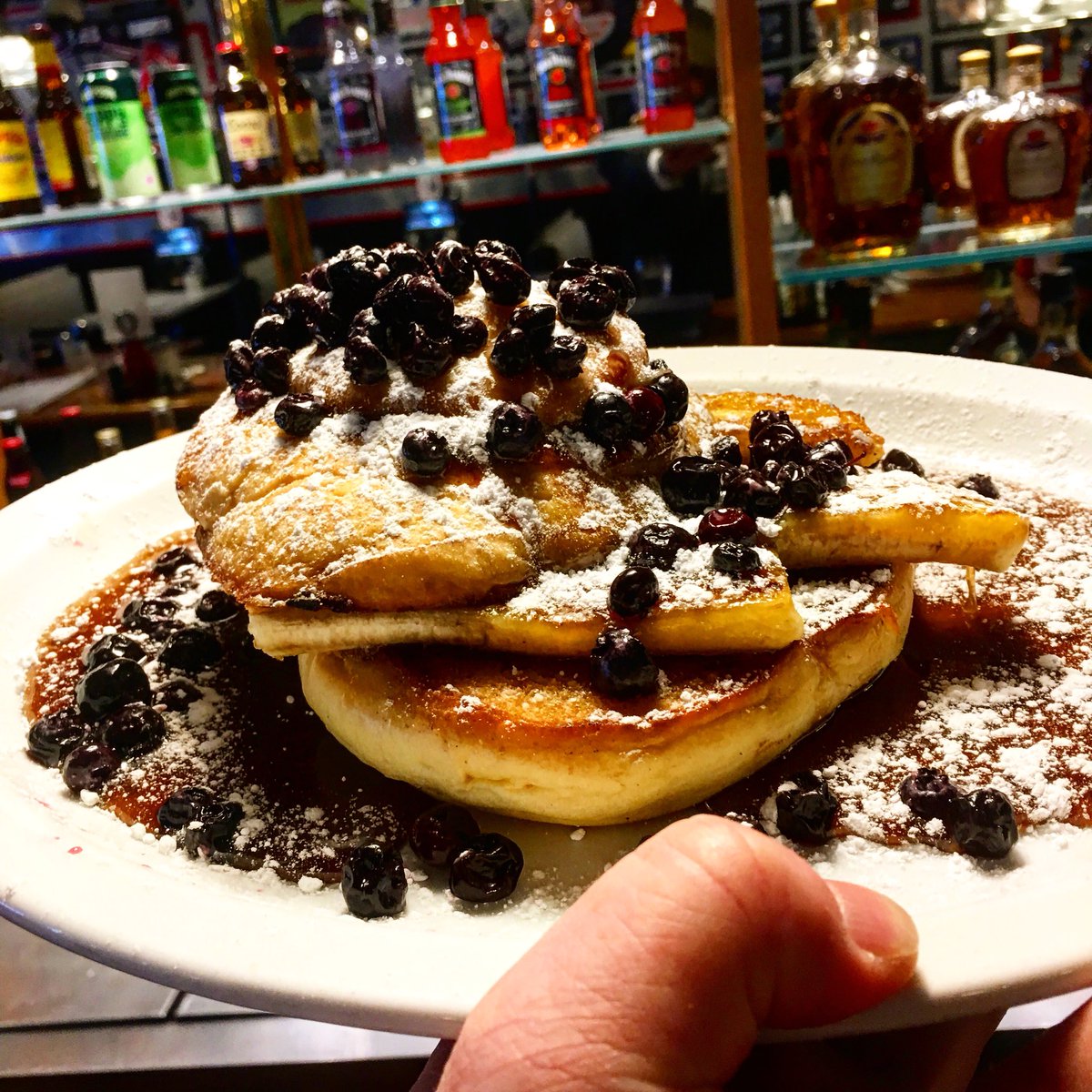 Chefbriduff's tweet photo. Grill the #stickybun, flame the maple rum with brown sugar caramel, picked blueberries &amp; brown bananas! #ncb18 #barcrashers @thebarcrashers @NightclubBar @NightclubBarDig @MichaelTipps https://t.co/AxMM1HY82M