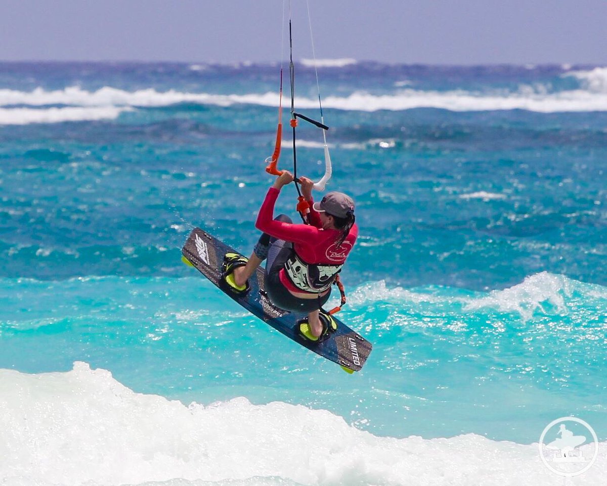 Kite Sisters tweet media