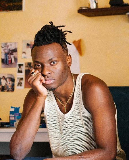 If you've never heard good Nigerian rock music, @_paradisemotel's "Holy Ghost" is both an entry point and a mind blowingly piece of music thenativemag.com/music/best-new…