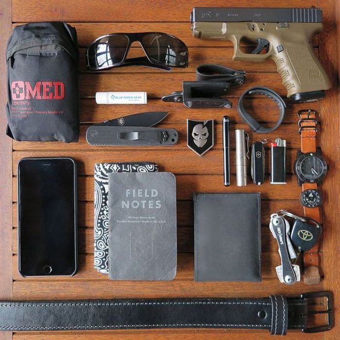 prepperscomes2's tweet photo. If you want to survive in any situation, you need to have the right tools. https://t.co/DeR81b14O1 #survival #edc #multito https://t.co/CDMLsMccqT