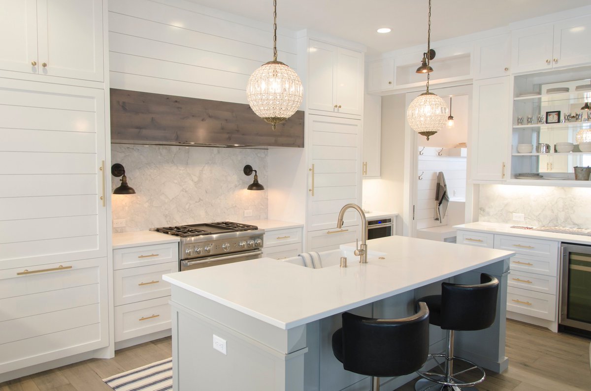 Trendsideas's tweet photo. If you're about to embark on a home project, how do you choose the right designer? Dakota Murphey explains.

Read the story: https://t.co/20dchWTgDz https://t.co/p7WqQ0ctBu