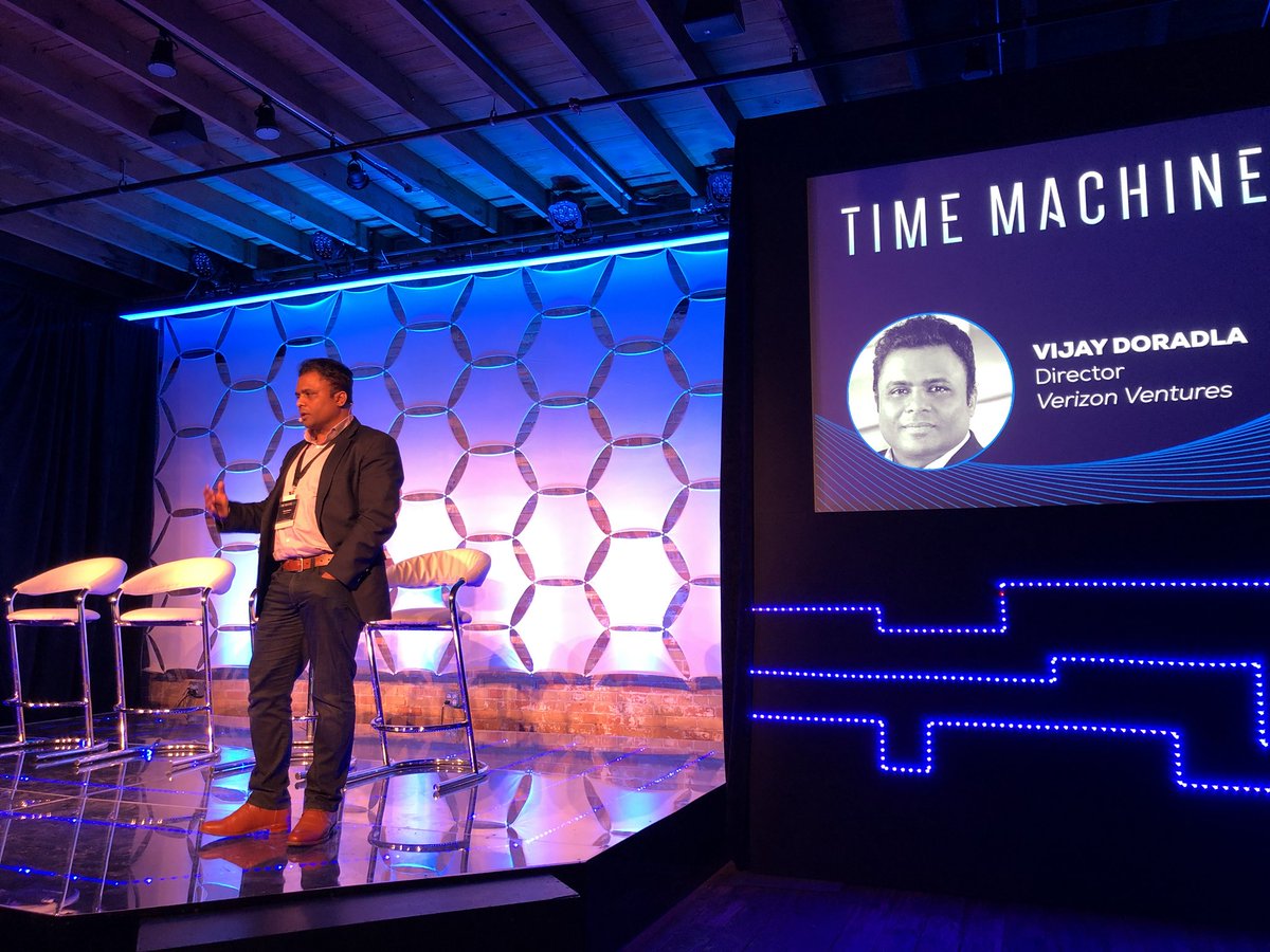 amirhusain_tx's tweet photo. Vijay Doradla from @VerizonVentures now speaking at #TimeMachine2017 AI Conference! @SparkCognition https://t.co/0EPNUbUtCU