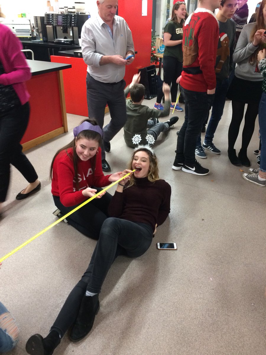 Kingdown6thForm tweet media