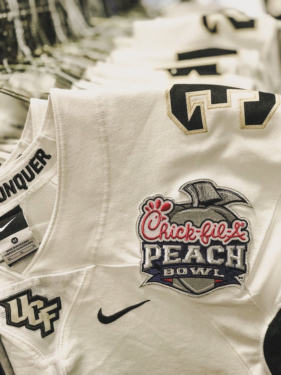 UCF_Equipment's tweet image. This patch 👌

#Perfect2Peach
