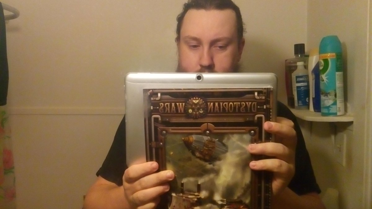 sauragnmon's tweet image. @WarCradleStudios @DystopianWars

Because new editions are good.  #DystopianRules