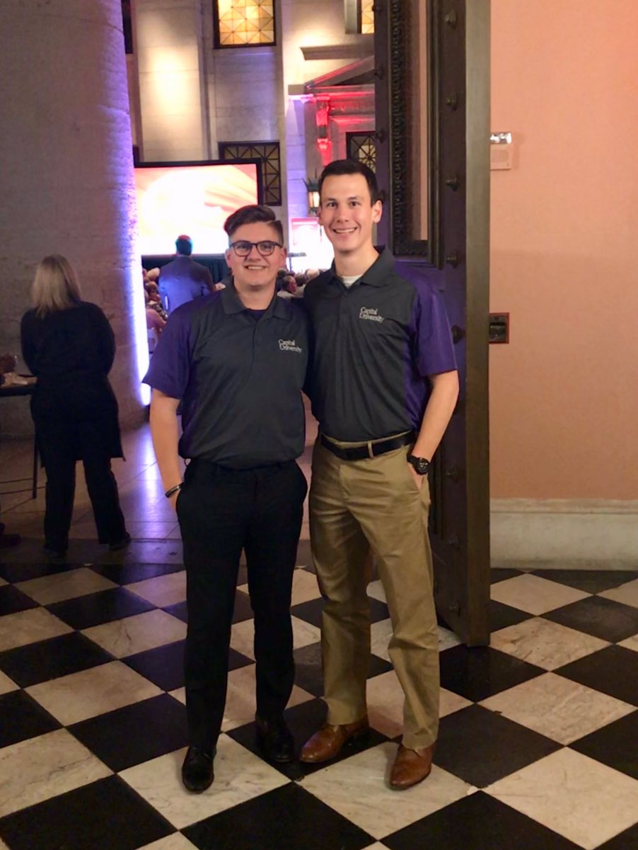 PhiPsiCapital's tweet photo. President Jack Spiller and Andrew Rus cashing out at the annual Columbus CEO of the Year Awards last night. #LEDN 👔💸 https://t.co/gTbSUaO1Fw