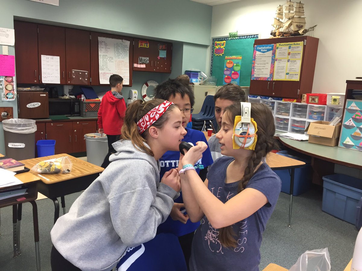 KnightsSTEAM's tweet photo. After trying our first design for noise-eliminating headphones, 5th graders made improvements to their designs. @NTMPrincipal #NTMiLab @Donnaruma178 @MrPrice5th @MarinersClass #KnightsRock @APSscience @AgencybyDesign https://t.co/j8fazPyOdJ