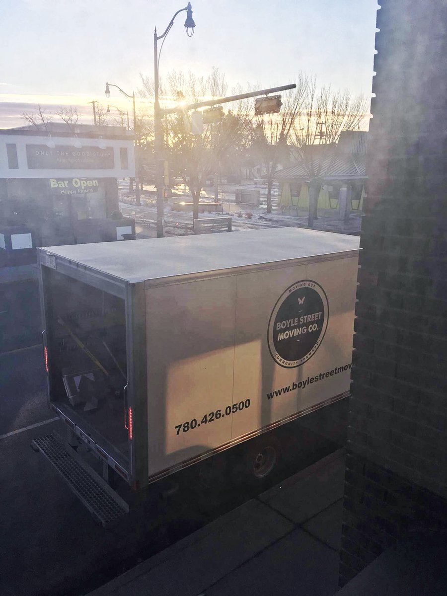 EndPovertyYEG's tweet photo. Yesterday, the wonderful @BoyleStreet Moving Company moved some boxes into our office. They give marginalized folks professional training &amp; job experience, all profits are reinvested back into community programs. If you need movers, pls give them a shout! https://t.co/yvvs82nvhE https://t.co/iYyB4ZIKar