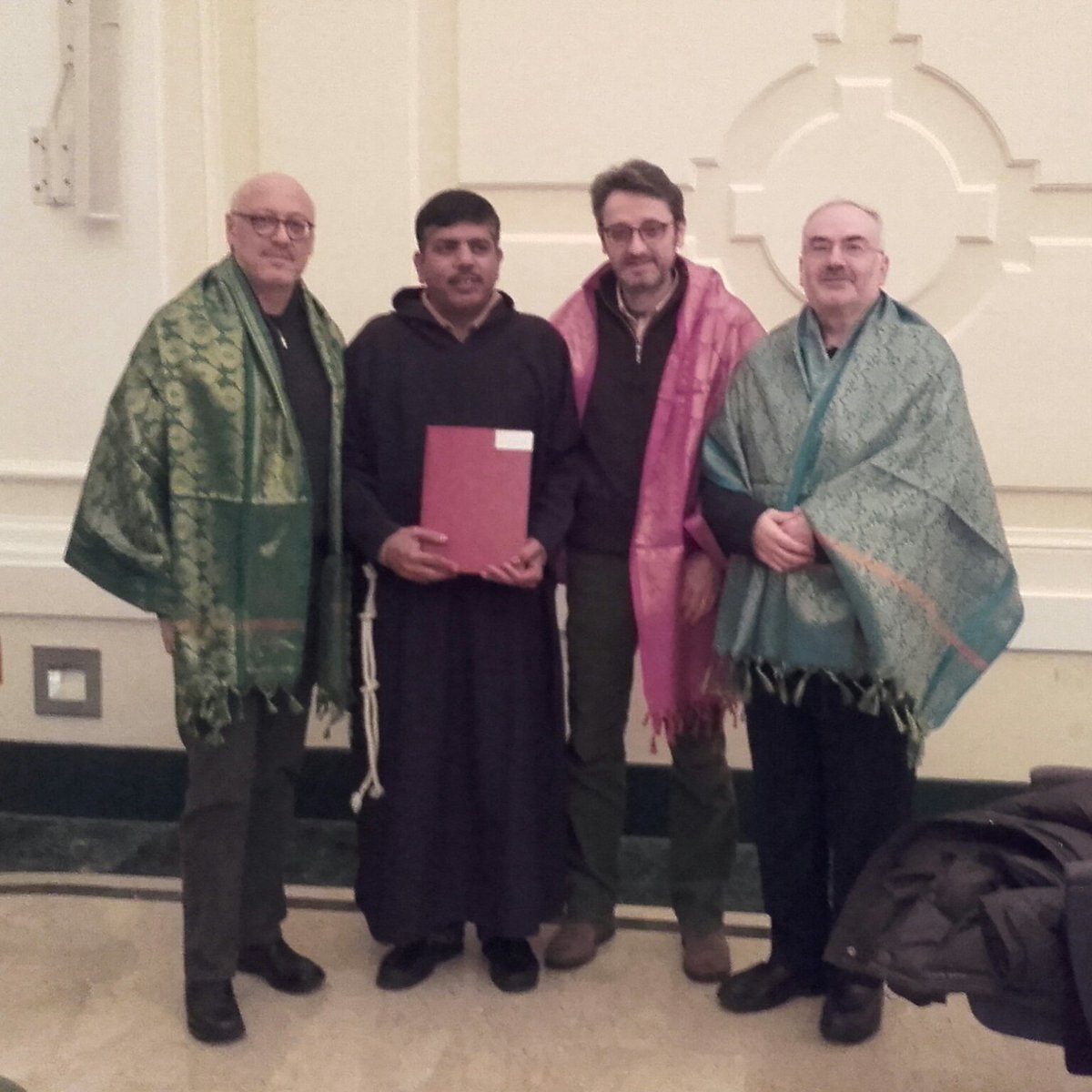 2017-12-14:  Dottorato in Missiologia (P. U. Urbaniana) di fr. James Anbunathan Kulandai Samy