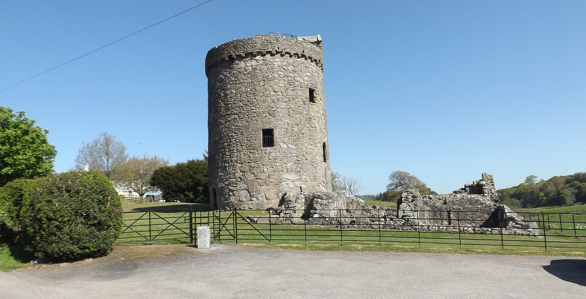 DumfriesArea's tweet photo. Orchardton Tower is 19 miles southwest of Dumfries free to enter for great views from the top  https://t.co/p7Zr9VvEXI https://t.co/XOfTBU9ytK