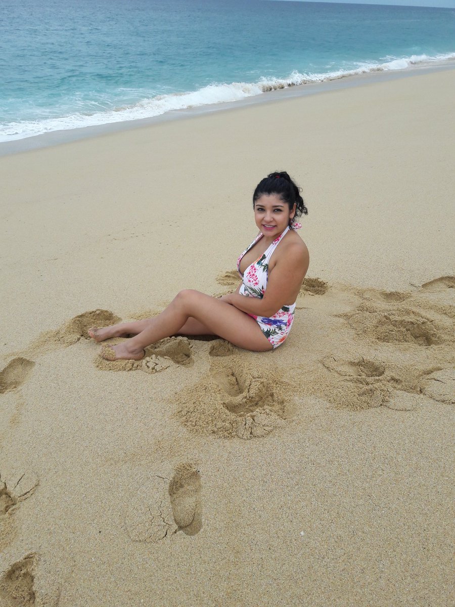 TravelVamos's tweet photo. and some beach time!
#vacation #loscabos #beach https://t.co/XRMiVD4Ior