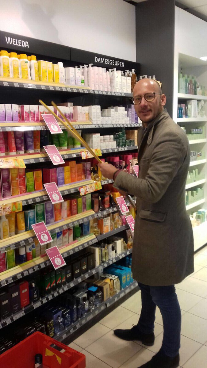 daanzeelt's tweet photo. Vandaag store check en ontmoeting met klanten van @Weleda_Benelux Leerzaam en vol met inspirerende verhalen van ondernemers. Met dank aan collega's van Sales #weleda #customers #personalcare #storechecking #retail #retailers https://t.co/XikFUGRV2y