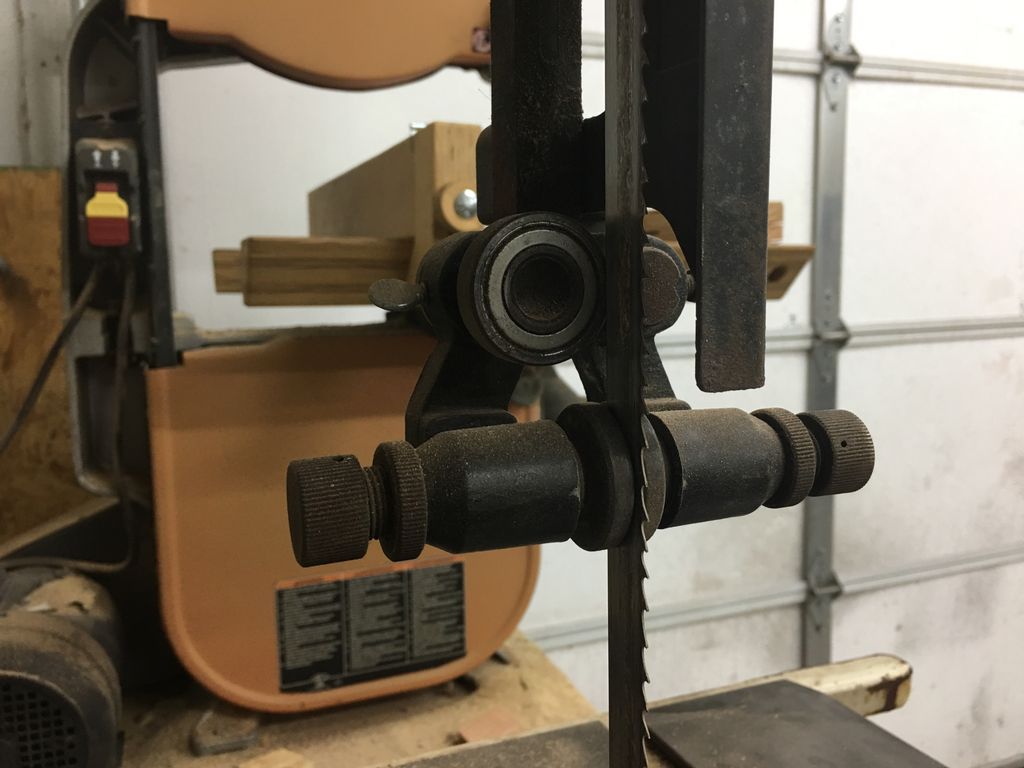 trmoser's tweet photo. I hate my old style bandsaw guides and the post is square so the Carter "Universal" replacement isn't so universal unless you have a round post.. arg! https://t.co/qrHbgJP2d0