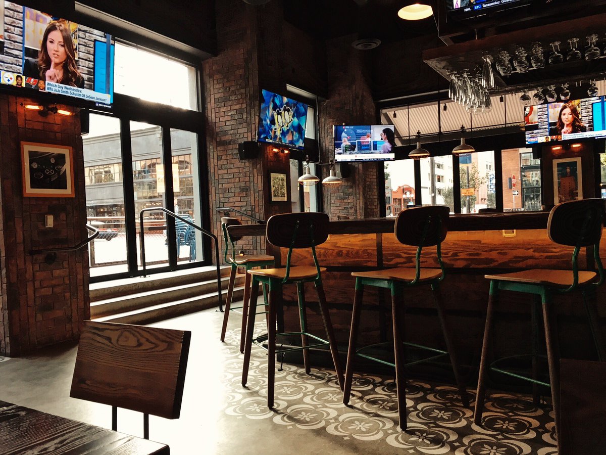 RowanElectric's tweet photo. Nason's Beer Hall @PendryHotels in San Diego. https://t.co/ArOn8UoCua