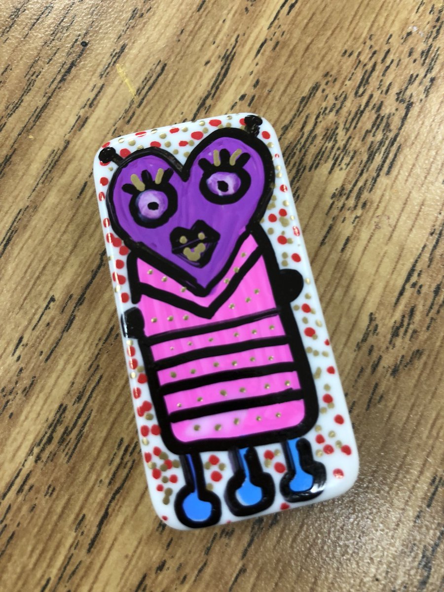 Wy_ArtisLife's tweet photo. Loved making #joybots with Gadget girls today! Thanks for letting me learn with you guys today. This would be fun with the teachers @LillyJensby #huffmanpyp #tabchat #k12artchat #pisdcreatesart https://t.co/PaJ2DevTfM