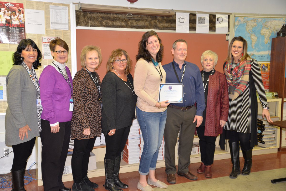 middelnews's tweet photo. Congratulations to Sarah Moore, Del City High School, for being chosen as a finalist for the District Teacher of the Year! #mdpurpose @DelCityEagles https://t.co/TXPKL3ABFY