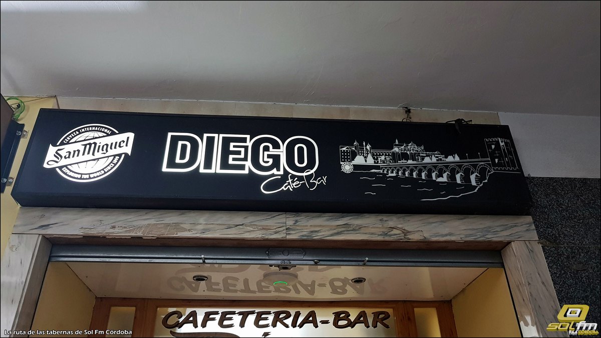 solfmcordoba's tweet photo. MAÑANA VIERNES 15 DICIEMBRE DESDE LAS 14H #LaRutaDeLasTabernas PARA @solfmcordoba  94.4 DESDE #CafeBarDiego #Miralbaida #CordobaEsp CON @RAULEVOLUXION  Y @TETEDJCORDOBA  INVITADOS JUAN ANTONIO SÁNCHEZ (PIANISTA) Y ALBERTO SÁNCHEZ DE PUERTA (RAPSODA). https://t.co/80bZgH9W5u