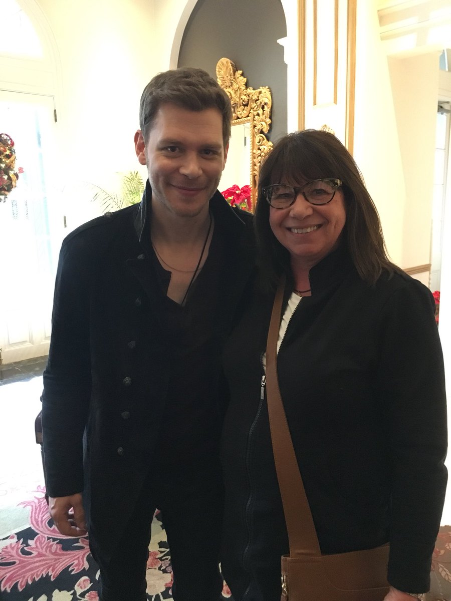 kizerandbender's tweet photo. Guess who I met in my hotel lobby? They are so nice. And funny! #TheOriginals #NOLA #FrenchQuarter #kizerandbender @BourbonOrleans https://t.co/Nw2xT4ASmj