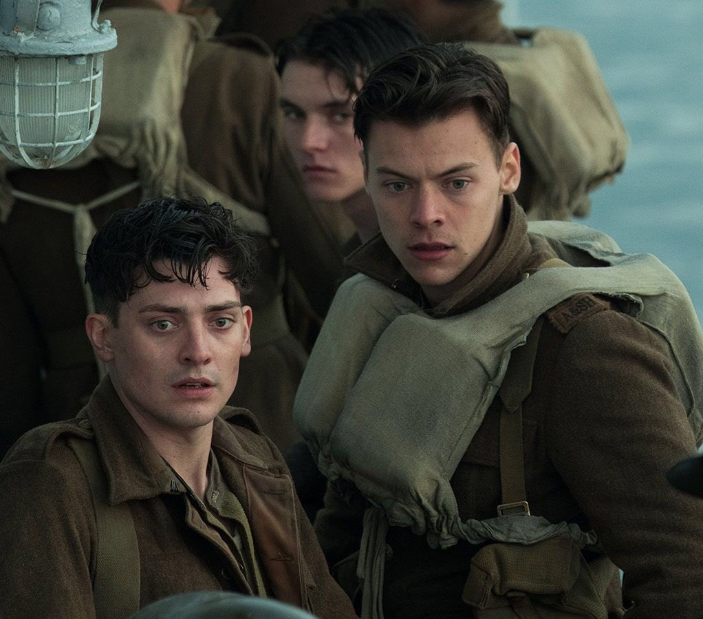 Talk_Direction's tweet photo. The year is coming to an end! ๐๐ฅ Do you have a favorite moment from 2017? #Dunkirk #PayneChain #NiallOnEllen #BacktoYou https://t.co/H9PlzFue9Y