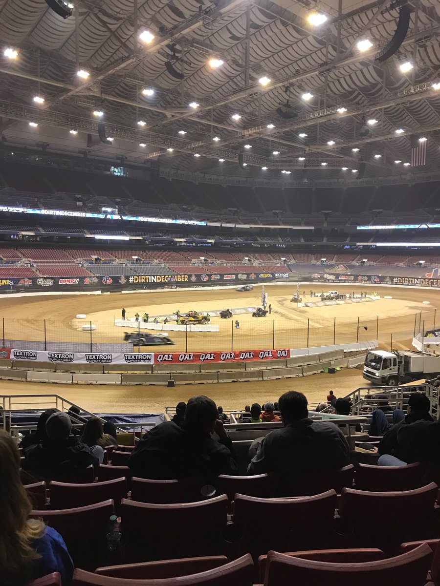 #DirtInDecember  Nothing like racing inside in December!