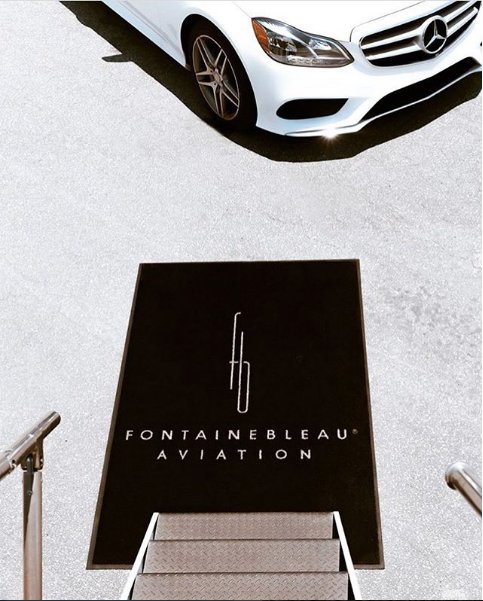 turnberryocean's tweet image. Arrive in style, #TurnberryOceanClub residents receive priority pricing at our sister facility Fontainebleau Aviation. #FlyFamously #TurnberryLife