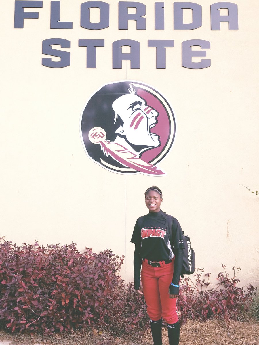 4Aayanah's tweet photo. @Coach_Alameda thanks for an awesome day at camp today. #AayanahHughes #GATA #GaImpact02 #MAKEANIMPACT #dowork #Impactproud #4real https://t.co/ihKt6LHUtE