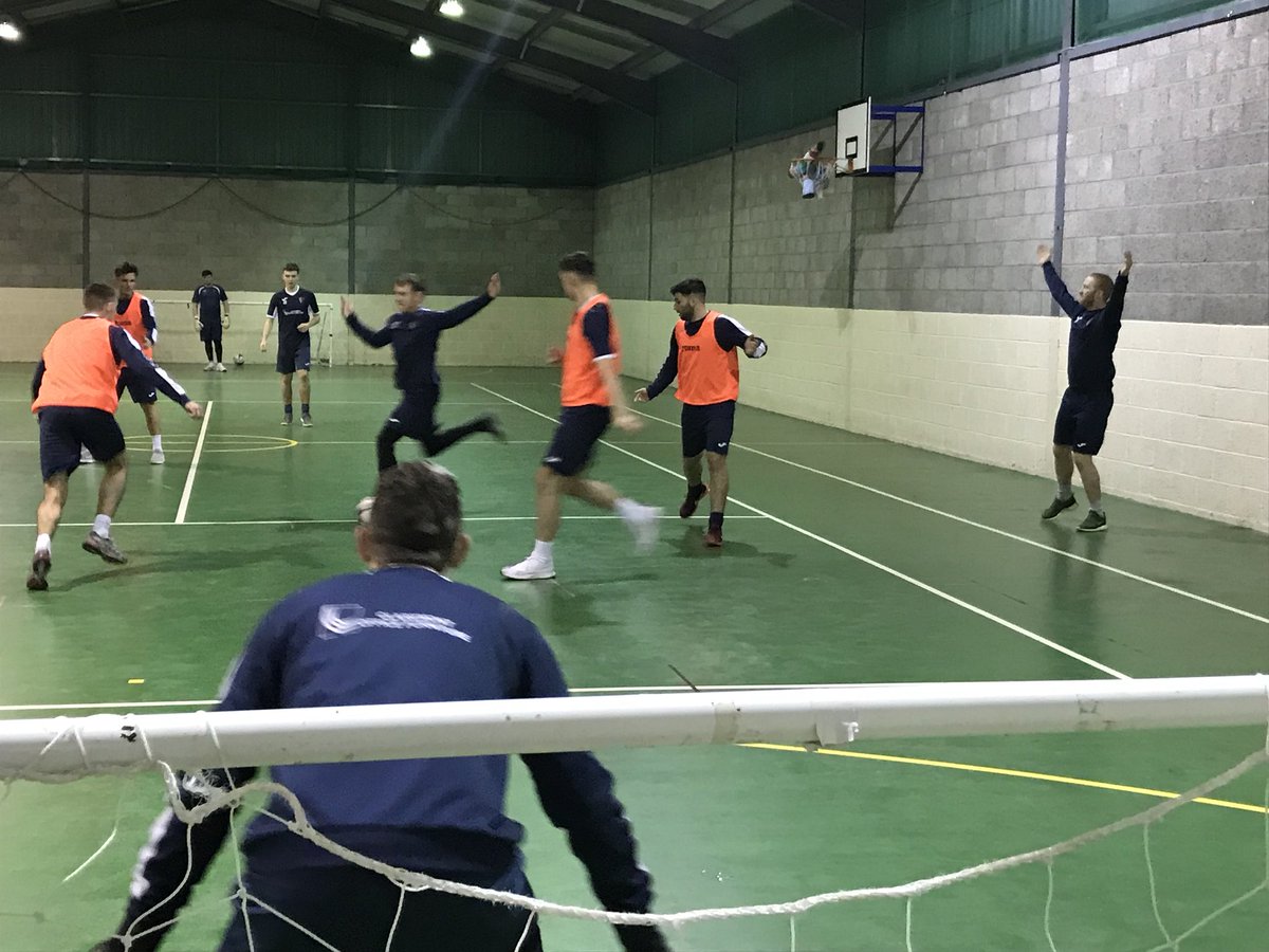officialEKFC's tweet photo. The cold weather and frozen pitch at K-Park didn’t stop the preparations for our 1st team game v East Stirling on Saturday, as an almost full squad enjoyed a really sharp indoor session tonight. https://t.co/Rr2BXWhWQ5