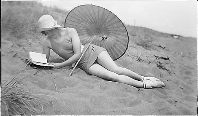 NDFNZ's tweet photo. Haven't read the December newsletter yet? Don't feel bad - read it here! Includes NDF 2017 recap, job listings, GLAM projects, the new #myfavouritefind column and much more. https://t.co/CBMreGX3QS Photo: @Te_Papa Collections Online. https://t.co/KnBY1MjRwS