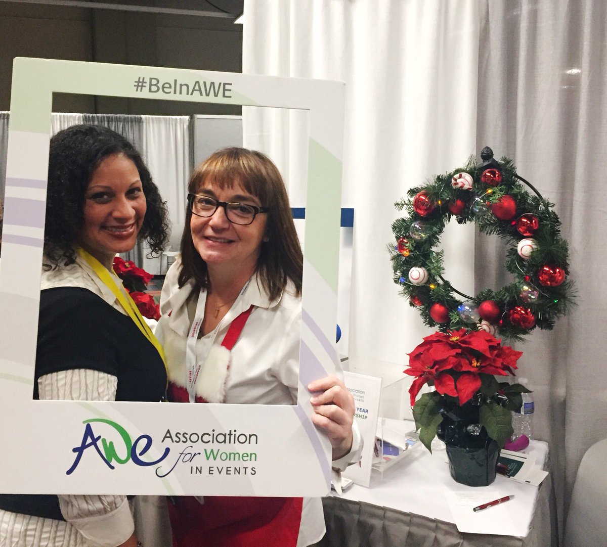 AWEwomen's tweet photo. We β€οΈ meeting fellow #eventpofs! Visit booth 837 to learn about our mission to empower women in events. Weβre offering a discount on #membership for everyone that stops by our booth! #HS17 https://t.co/OwbnbjN7Ud