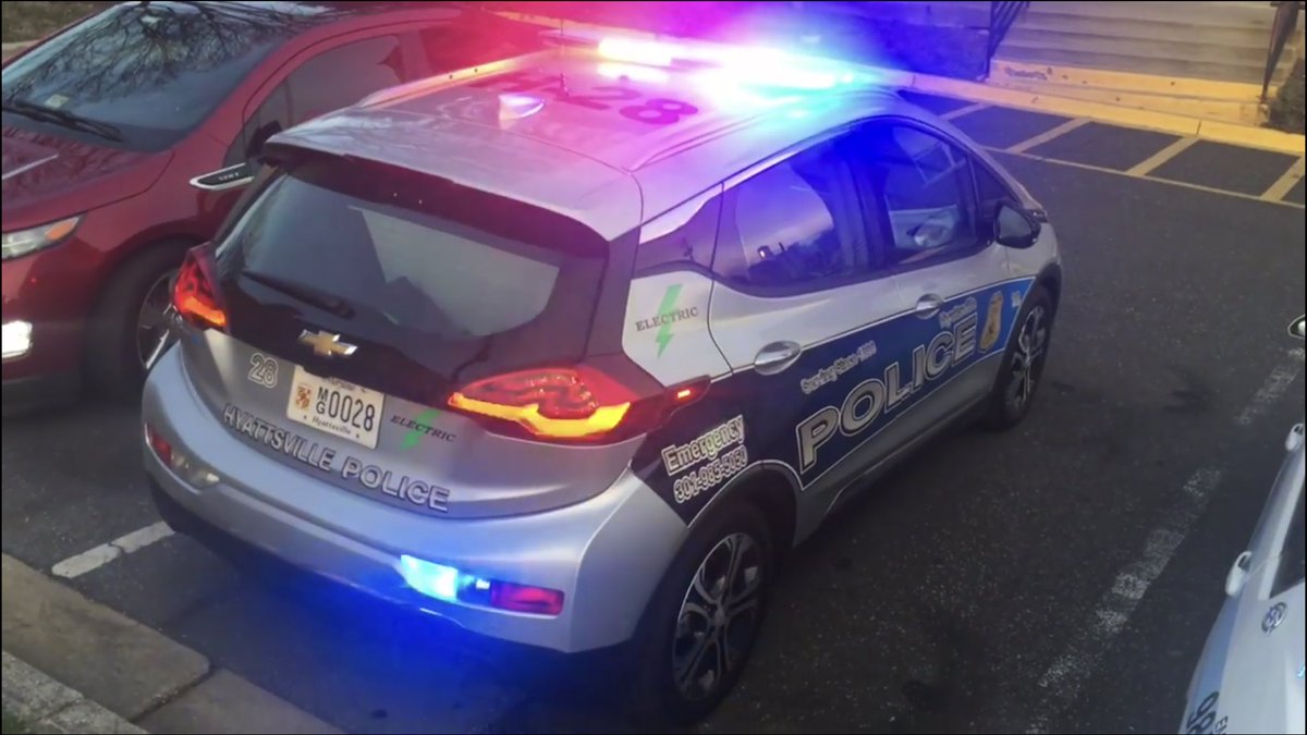 WRVoltec's tweet photo. Here is a real #BoltAtWork at the Hyattsville PD! Rusty S. gets some great pics! https://t.co/o09XBvee7O