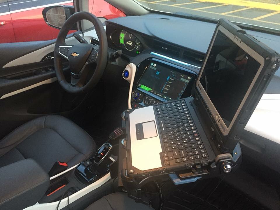 WRVoltec's tweet photo. Here is a real #BoltAtWork at the Hyattsville PD! Rusty S. gets some great pics! https://t.co/o09XBvee7O