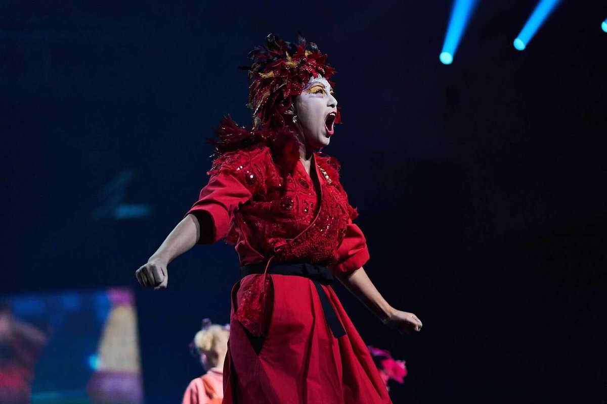 Performing @nobelpeaceprizeconcert in Oslo, Norway earlier this week with <a href="/johnlegend/">John Legend</a> <a href="/lukasgraham/">Lukas Graham</a> <a href="/thisissigrid/">sigrid</a> <a href="/zaralarsson/">Zara Larsson</a> @lepetitcirqueofficial #nobel #nobelprize #nobelpeace #nobelpeaceprize #cirquedusoleil #cirque #clown #martialarts #karate #kaelynwhaley #sword #tricking