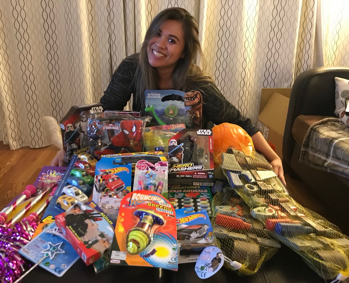 MSABnonprofit's tweet photo. Toys Toys Toys!!! Thank You Huyen Pham Xu!!! 😍🎁🥁🎄#MyScarsAreBeautiful #ToyDrive https://t.co/qCP2KrhRw5