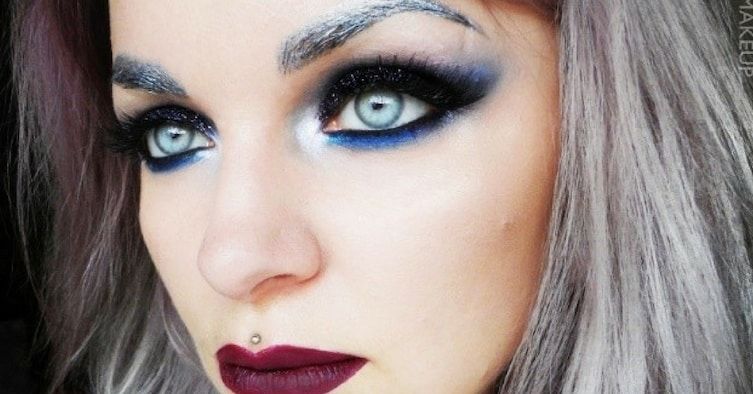 SkillsIQ's tweet photo. #FridayFun: #MetallicBrows are the latest trend because people can't leave their eyebrows alone. https://t.co/EkmcgIgZNJ #makeupartist #makeuplove #makeupstars #beauty #shine #glitter https://t.co/bNJAHOHZ8B